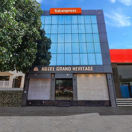 Fabhotel Grand Heritage Kurla West Bombaim Exterior foto